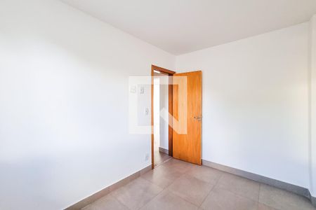 Quarto 1 de apartamento para alugar com 2 quartos, 137m² em Ouro Preto, Belo Horizonte