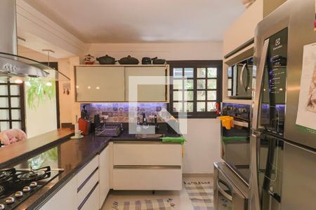 Casa à venda com 150m², 4 quartos e 2 vagasCozinha