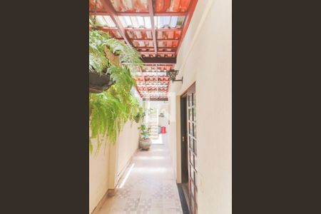 Casa à venda com 150m², 4 quartos e 2 vagasQuintal