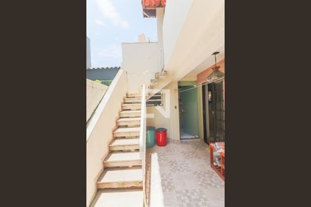 Casa à venda com 150m², 4 quartos e 2 vagasQuintal