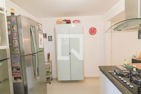 Casa à venda com 150m², 4 quartos e 2 vagasCozinha