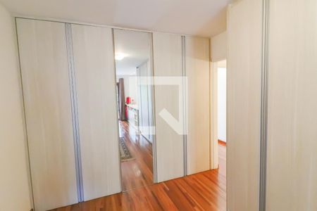 Casa à venda com 150m², 4 quartos e 2 vagasQuarto 4 Suite