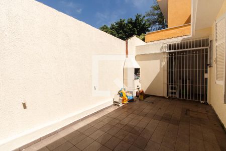Casa para alugar com 110m², 2 quartos e 3 vagas Casa para alugar com 110m², 2 quartos e 3 vagasGaragem