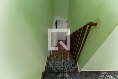 Casa para alugar com 160m², 3 quartos e 1 vagaEscada