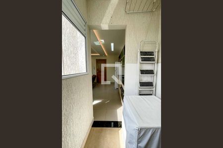 Apartamento à venda com 55m², 2 quartos e 1 vagaÁrea de serviço