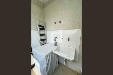 Apartamento à venda com 55m², 2 quartos e 1 vagaÁrea de serviço