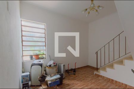 Sala de casa à venda com 4 quartos, 164m² em Vila Dom Pedro I, São Paulo
