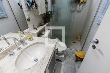 Apartamento à venda com 92m², 2 quartos e 2 vagasBanheiro da Suíte 1