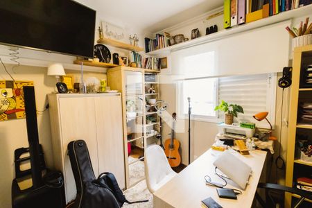 Apartamento à venda com 92m², 2 quartos e 2 vagasQuarto 2