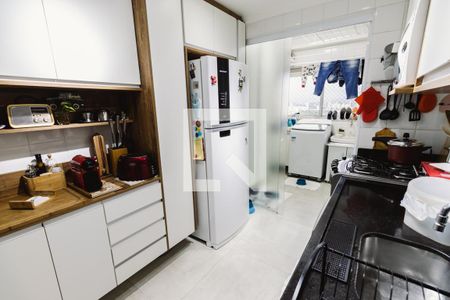 Apartamento à venda com 92m², 2 quartos e 2 vagasCozinha