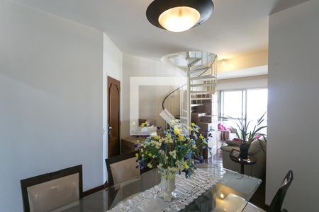 Apartamento à venda com 195m², 2 quartos e 4 vagas Apartamento à venda com 195m², 2 quartos e 4 vagassala