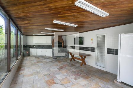 Apartamento à venda com 195m², 2 quartos e 4 vagas Apartamento à venda com 195m², 2 quartos e 4 vagasÁrea comum - Churrasqueira