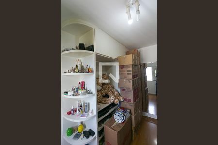 Apartamento à venda com 195m², 2 quartos e 4 vagas Apartamento à venda com 195m², 2 quartos e 4 vagasCloset da suíte 1