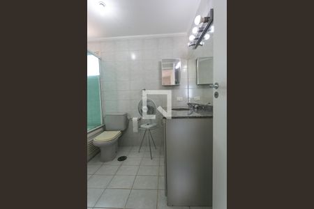 Apartamento à venda com 195m², 2 quartos e 4 vagas Apartamento à venda com 195m², 2 quartos e 4 vagasBanheiro da Suíte 1