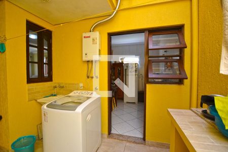 Casa à venda com 165m², 3 quartos e 1 vagaÁrea de Serviço