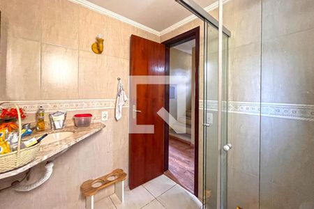 Casa à venda com 165m², 3 quartos e 1 vagaBanheiro