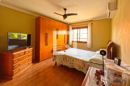 Suíte de casa à venda com 3 quartos, 165m² em Espírito Santo, Porto Alegre