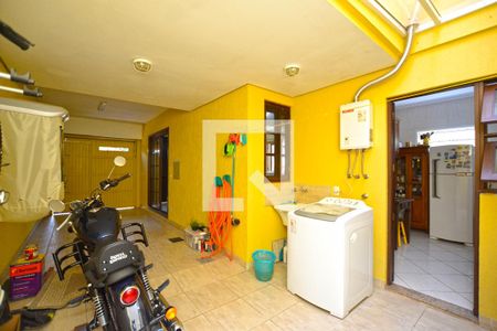 Casa à venda com 165m², 3 quartos e 1 vagaÁrea de Serviço