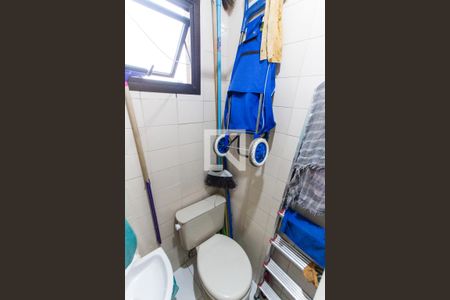 Apartamento à venda com 93m², 3 quartos e 2 vagasBanheiro de Serviço