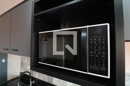 Cozinha - microondas de kitnet/studio para alugar com 1 quarto, 38m² em Vila Regente Feijó, São Paulo