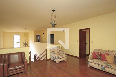 Casa à venda com 5 quartos, 890m² em Lagoa do Miguelão, Nova Lima