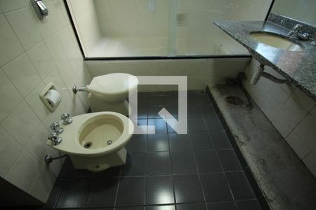 Apartamento à venda com 151m², 3 quartos e 2 vagasBanheiro