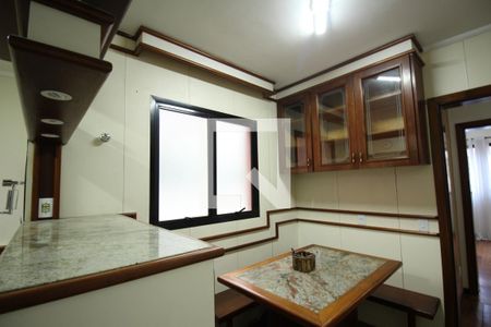 Apartamento à venda com 151m², 3 quartos e 2 vagasBanheiro