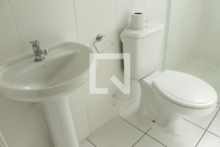 Banheiro de apartamento para alugar com 1 quarto, 37m² em Jardim Nova Europa, Campinas