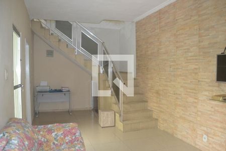 Sala de casa para alugar com 2 quartos, 144m² em Jardim Iguaçu, Nova Iguaçu