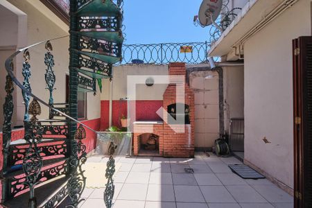 Casa de condomínio à venda com 135m², 4 quartos e 2 vagas Casa de condomínio à venda com 135m², 4 quartos e 2 vagasÁrea de Serviço