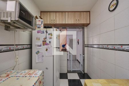 Casa de condomínio à venda com 135m², 4 quartos e 2 vagas Casa de condomínio à venda com 135m², 4 quartos e 2 vagasCozinha