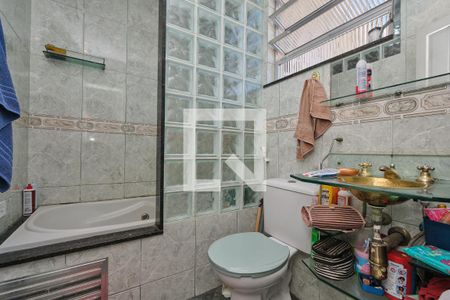 Banheiro Suíte de casa de condomínio à venda com 4 quartos, 135m² em Maracanã, Rio de Janeiro