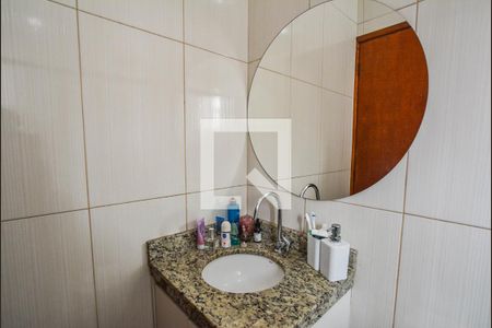 Apartamento à venda com 67m², 2 quartos e 2 vagasBanheiro da Suíte
