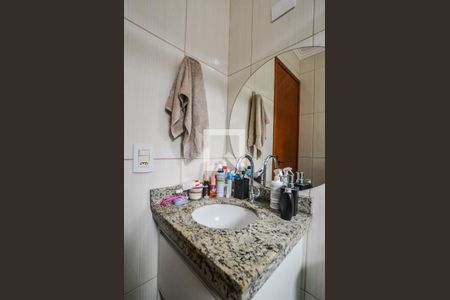 Apartamento à venda com 67m², 2 quartos e 2 vagasBanheiro Corredor