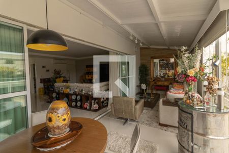 Sala de apartamento à venda com 4 quartos, 316m² em Recreio dos Bandeirantes, Rio de Janeiro