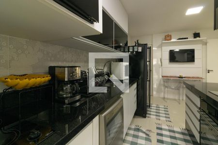 Apartamento à venda com 316m², 4 quartos e 3 vagasCozinha