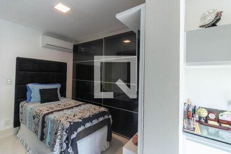 Apartamento à venda com 316m², 4 quartos e 3 vagasSuíte 2