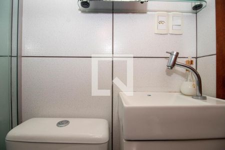 Apartamento para alugar com 35m², 1 quarto e sem vaga Apartamento para alugar com 35m², 1 quarto e sem vagaBanheiro