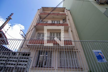 Fachada de apartamento para alugar com 1 quarto, 35m² em Floresta, Porto Alegre