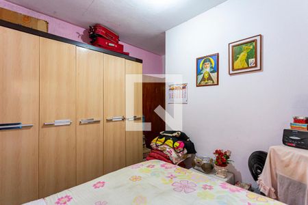 Casa à venda com 185m², 5 quartos e 2 vagasQuarto 1 - Casa 2