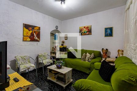 Casa à venda com 185m², 5 quartos e 2 vagasSala - Casa 2