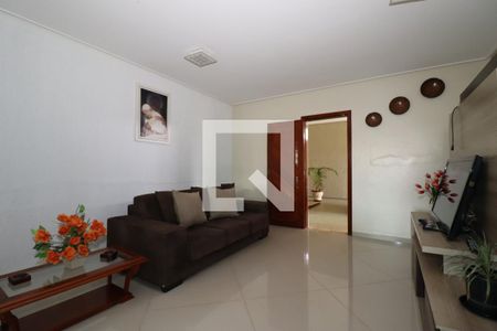 Casa para alugar com 1750m², 6 quartos e 6 vagasSala de TV