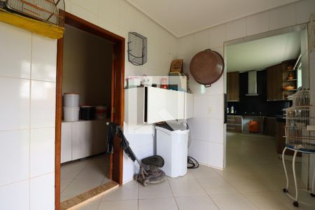 Casa para alugar com 1750m², 6 quartos e 6 vagasÁrea de Serviço