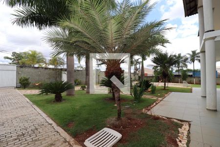 Casa para alugar com 1750m², 6 quartos e 6 vagasQuintal