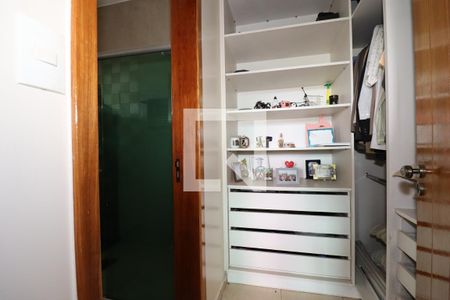 Casa para alugar com 1750m², 6 quartos e 6 vagasCloset da Suíte 2