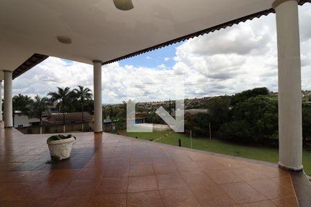 Casa para alugar com 1750m², 6 quartos e 6 vagasVaranda