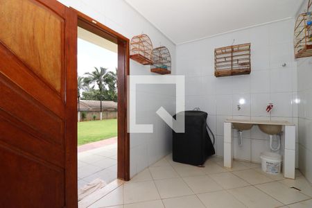 Casa para alugar com 1750m², 6 quartos e 6 vagasÁrea de Serviço