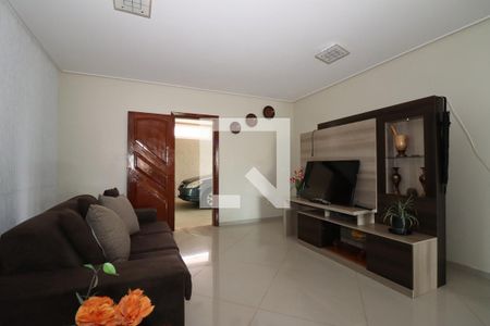 Casa para alugar com 1750m², 6 quartos e 6 vagasSala de TV