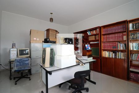 Casa para alugar com 1750m², 6 quartos e 6 vagasQuarto 6