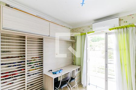 Casa à venda com 380m², 3 quartos e 4 vagas Casa à venda com 380m², 3 quartos e 4 vagasQuarto 1